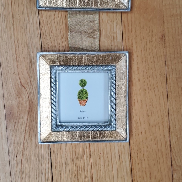 Hanging double frames. - Picture 3 of 3